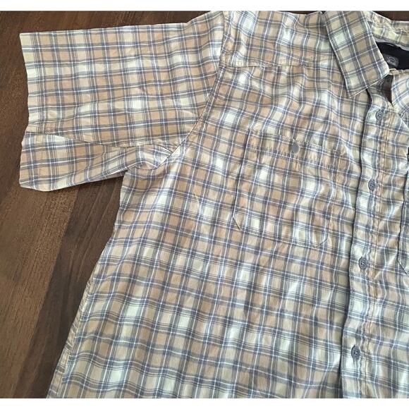 Wrangler Outdoor Short Sleeve Button Down Shirt Men's Size XL Plaid Tan Green‎ - Picture 2 of 10